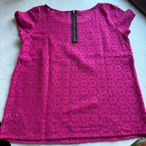 Lilly Pulitzer lace top - Picture 3 of 3